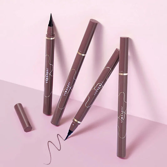 Easy To Apply Eyeliner